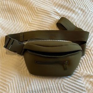 Dagne dover dark green Danny pack - great condition